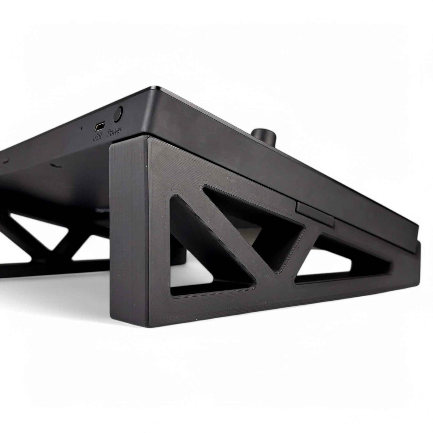 Stand for Polyend Synth/Tracker/Play - 15 degrees